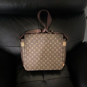Messenger/laptop bag